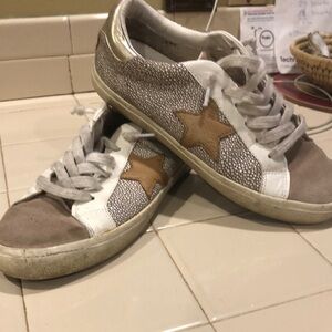 Vintage Havana’s tennis shoes